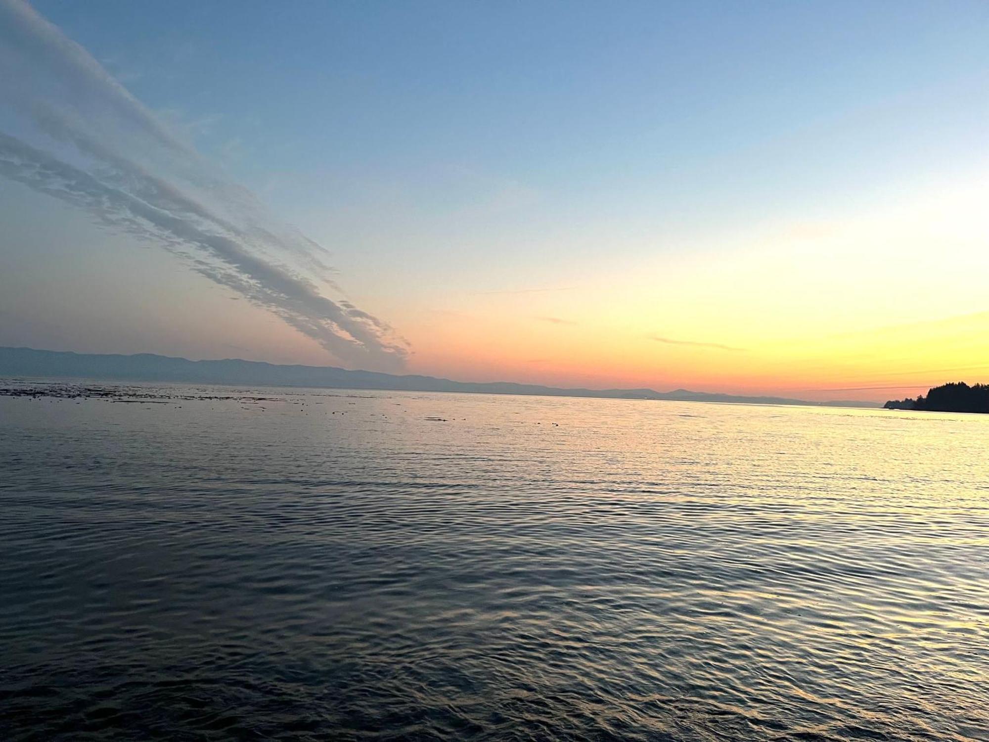 Summer Breeze Hotel Sooke Luaran gambar